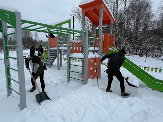 Уборка снега